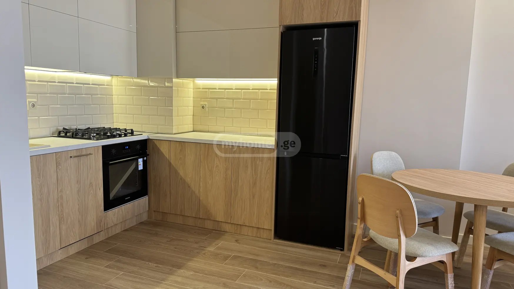 Mikheil Abramishvili - 1 rooms