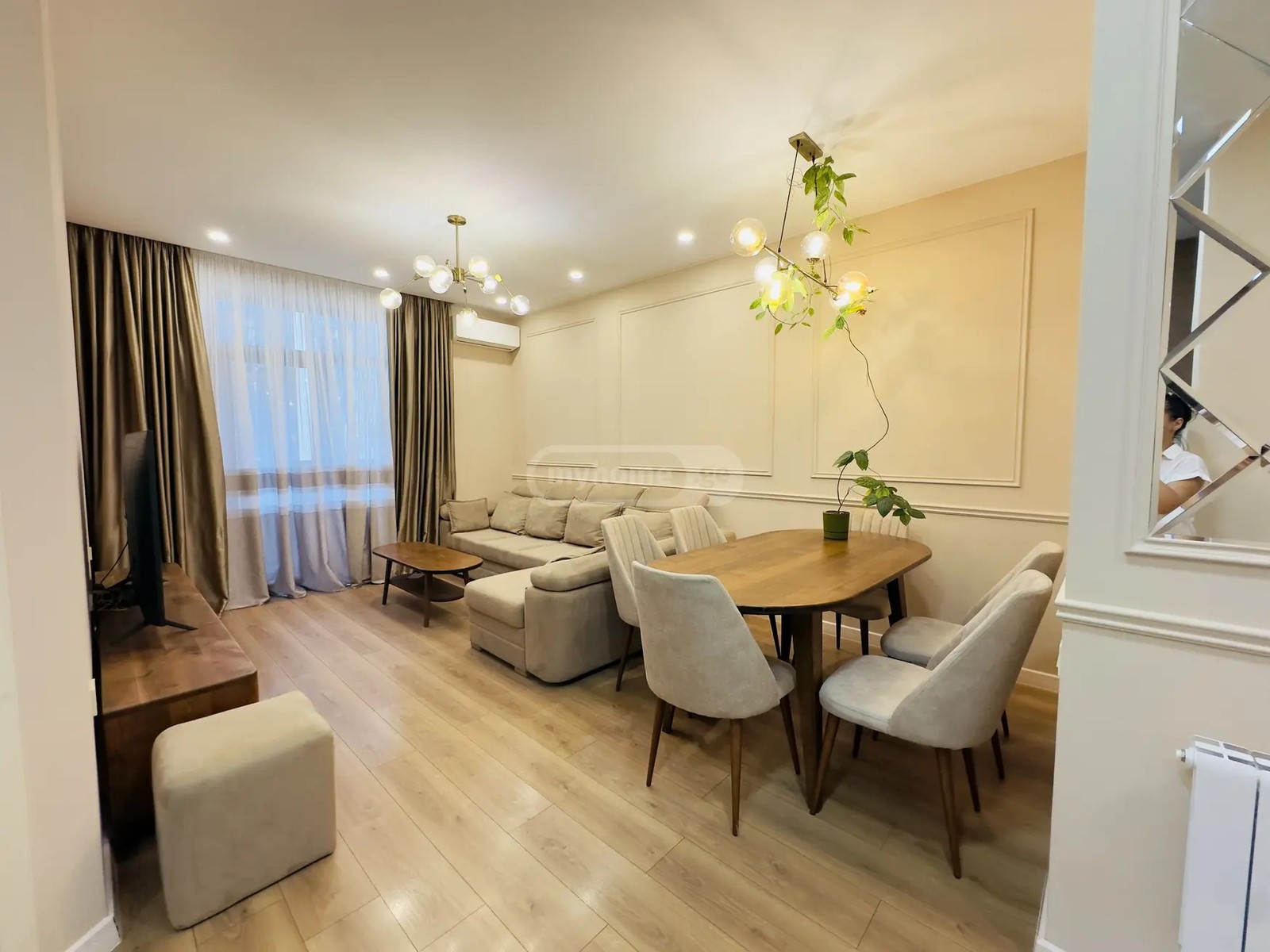 ფიროსმანი ნ. ქ. 17 - 3 rooms