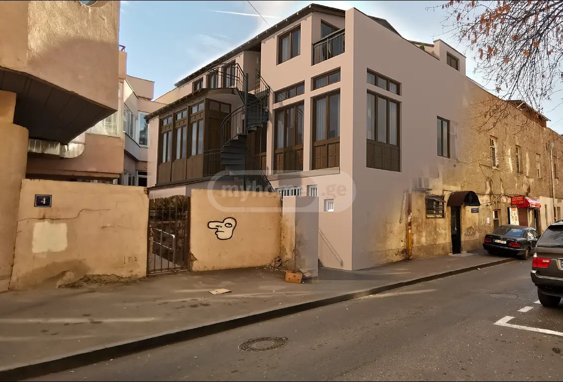 აბაშიძე დ. ქუჩა  - 6 rooms