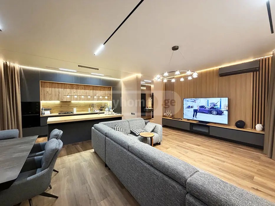 აბუსერიძე ტ. ქ. 5 - 4 rooms