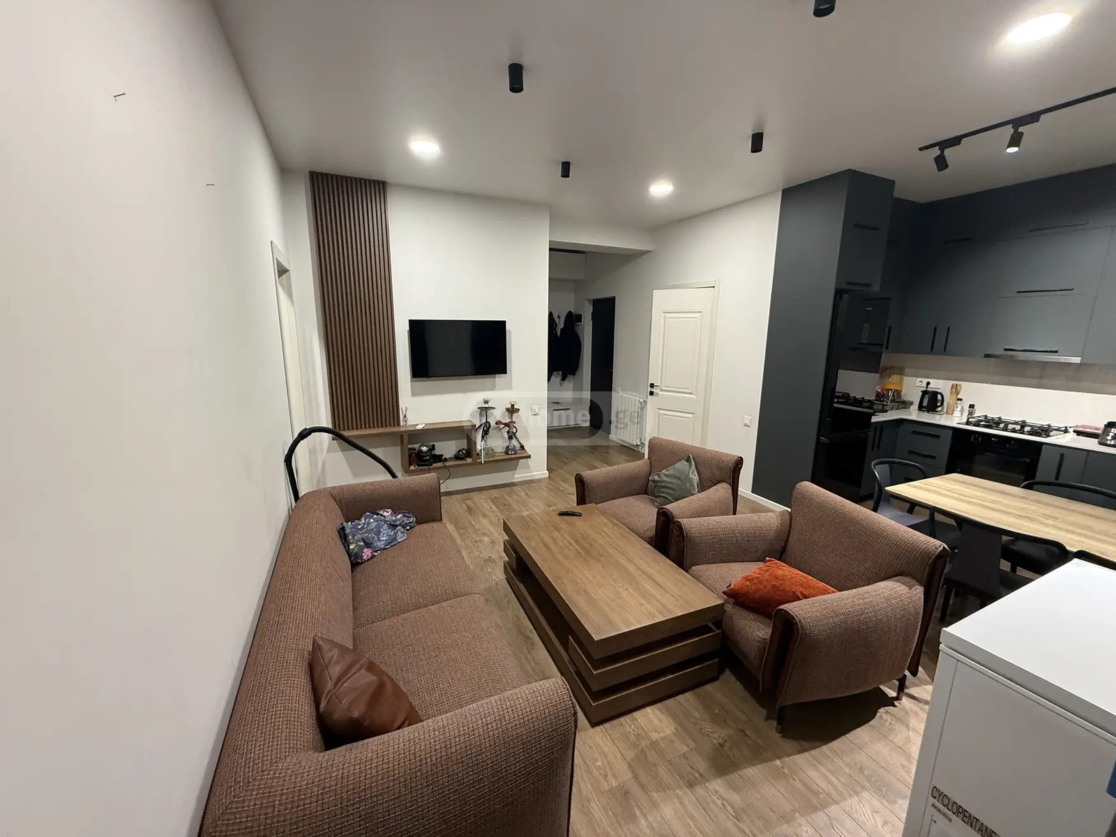 ვასო გოძიაშვილის ქუჩა 38 - 3 rooms