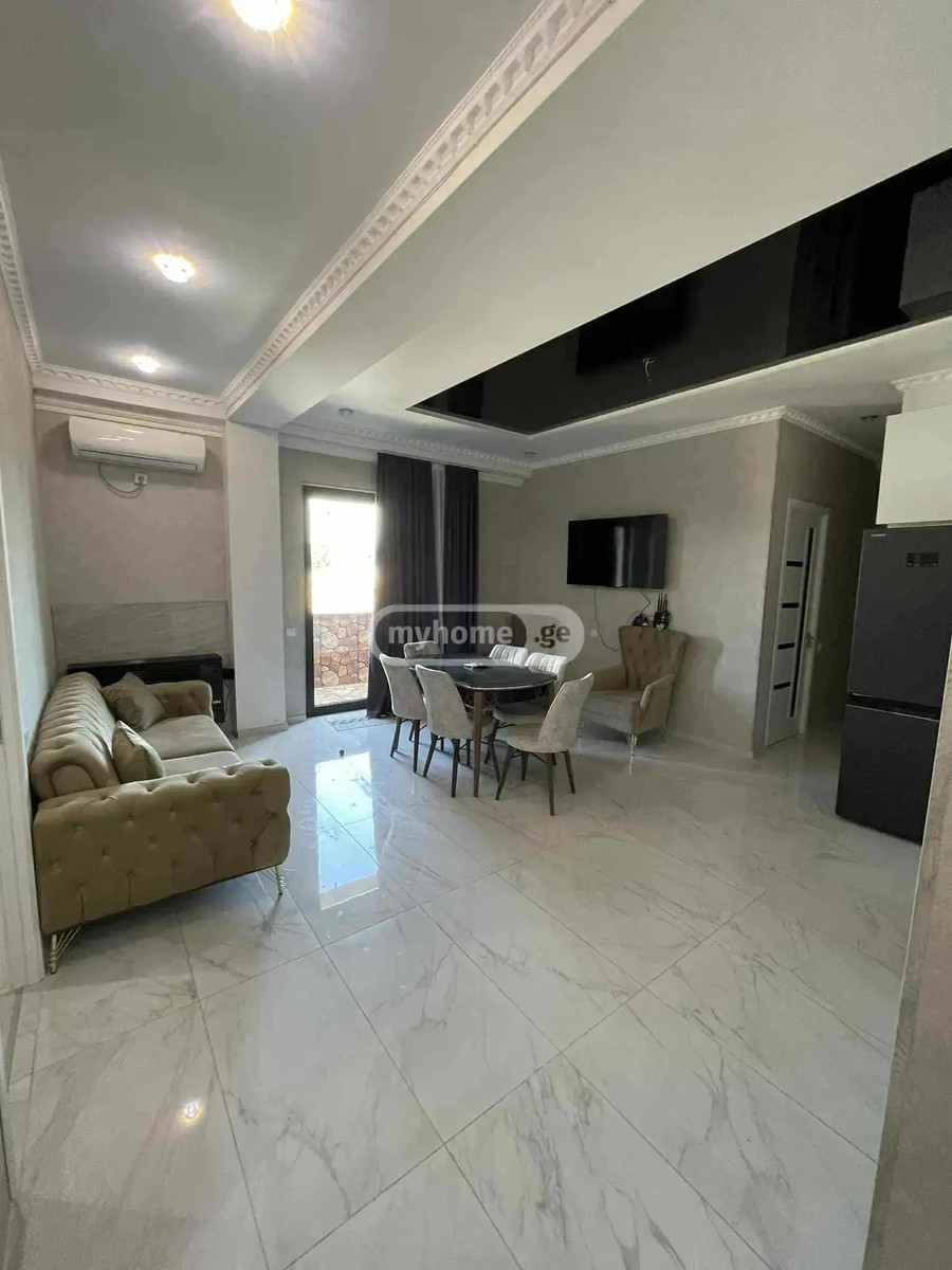 თამარ მეფის ქ.  - 3 rooms