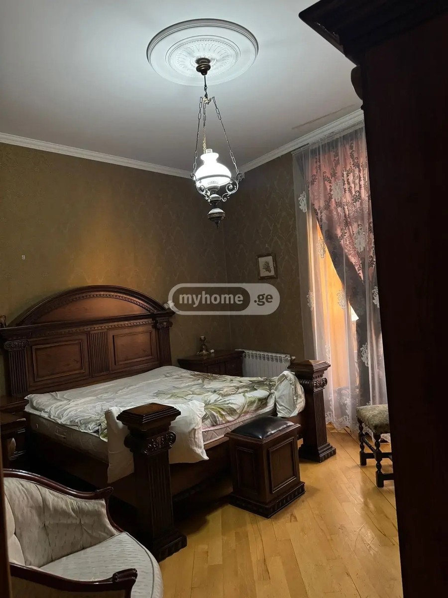 კოსტავა მ. ქ.  - 3 rooms