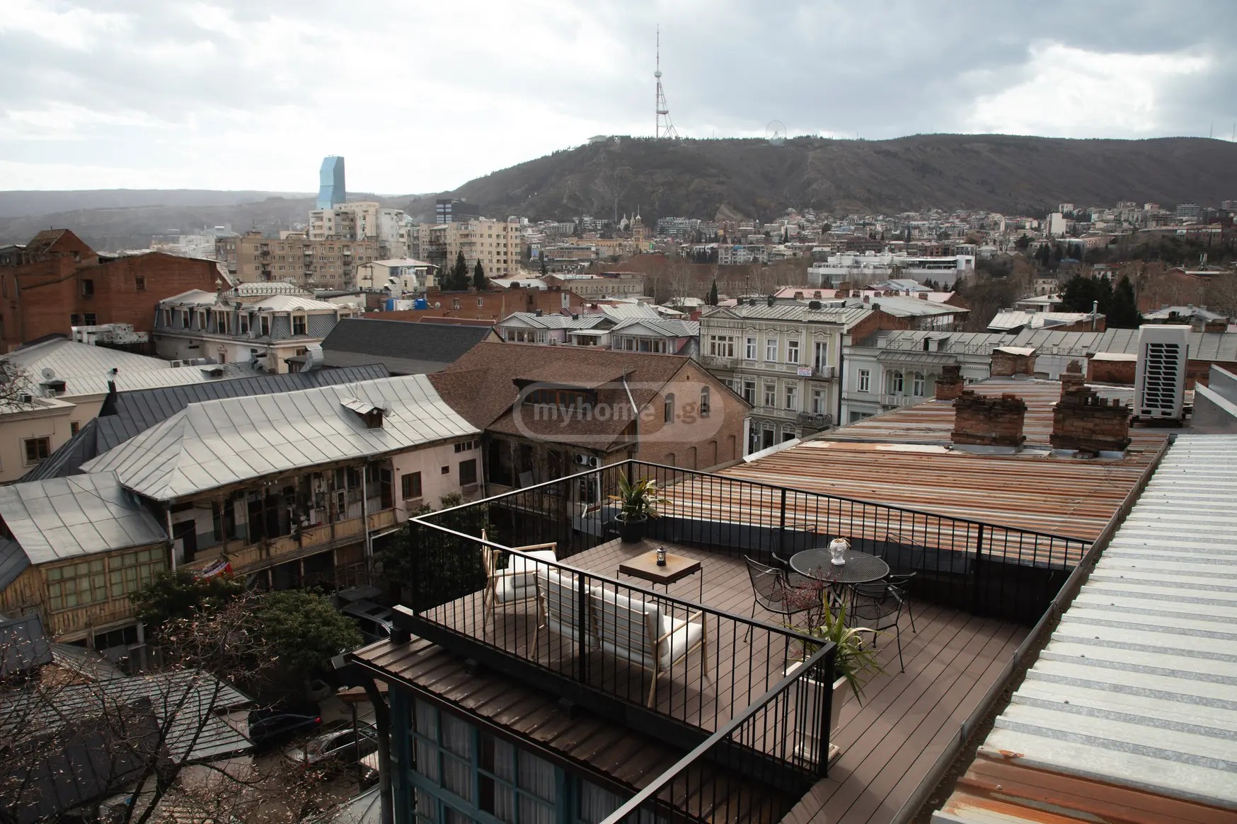 დავით აღმაშენებლის გამზ.  - 3 rooms