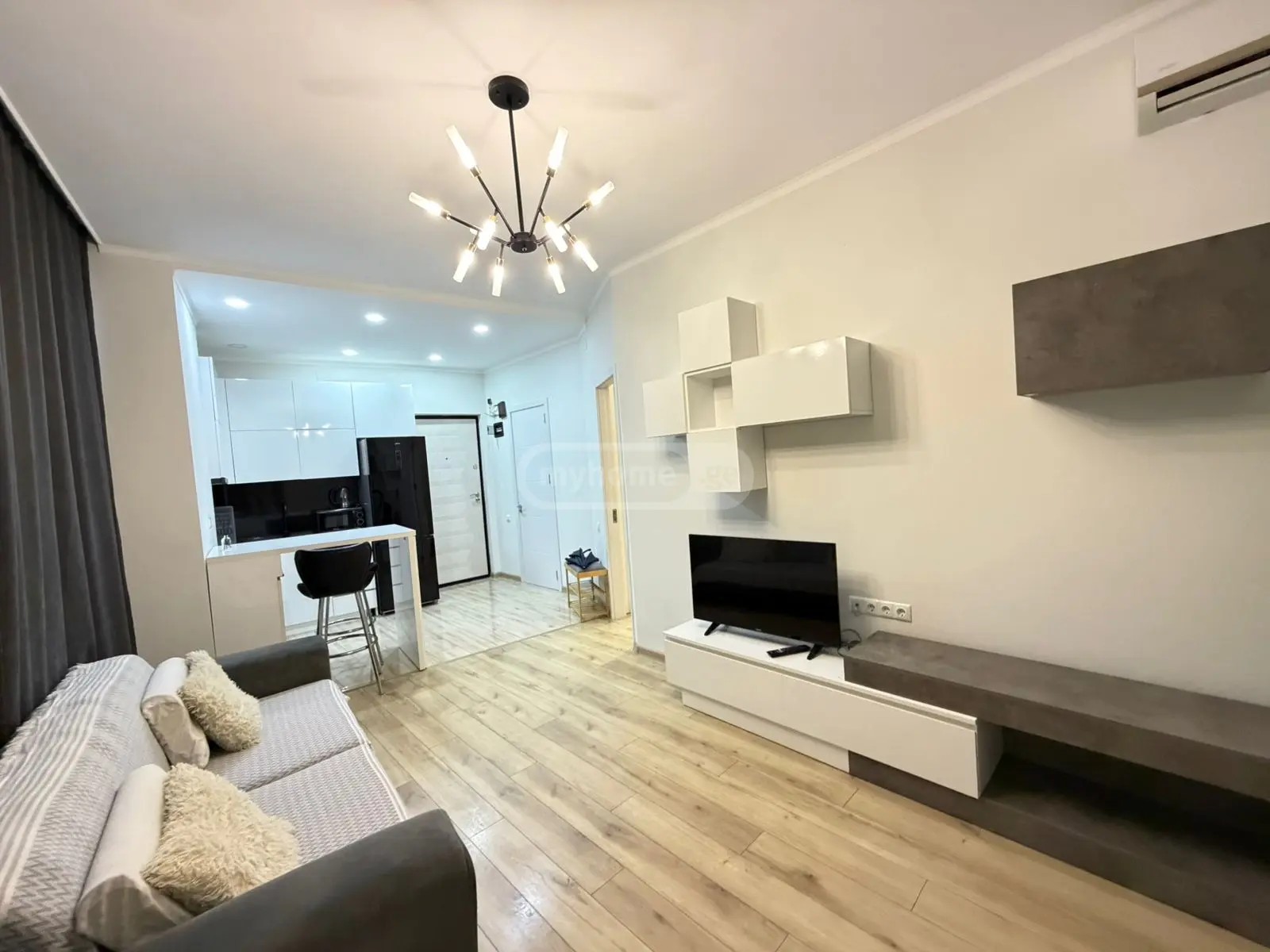 შარტავა ჟ. ქ. 8 - 2 rooms