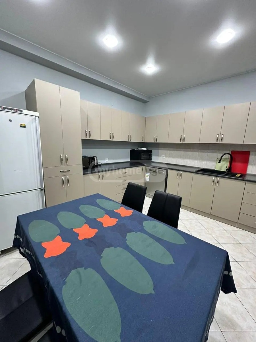 ჭონქაძის ქ.  - 4 rooms