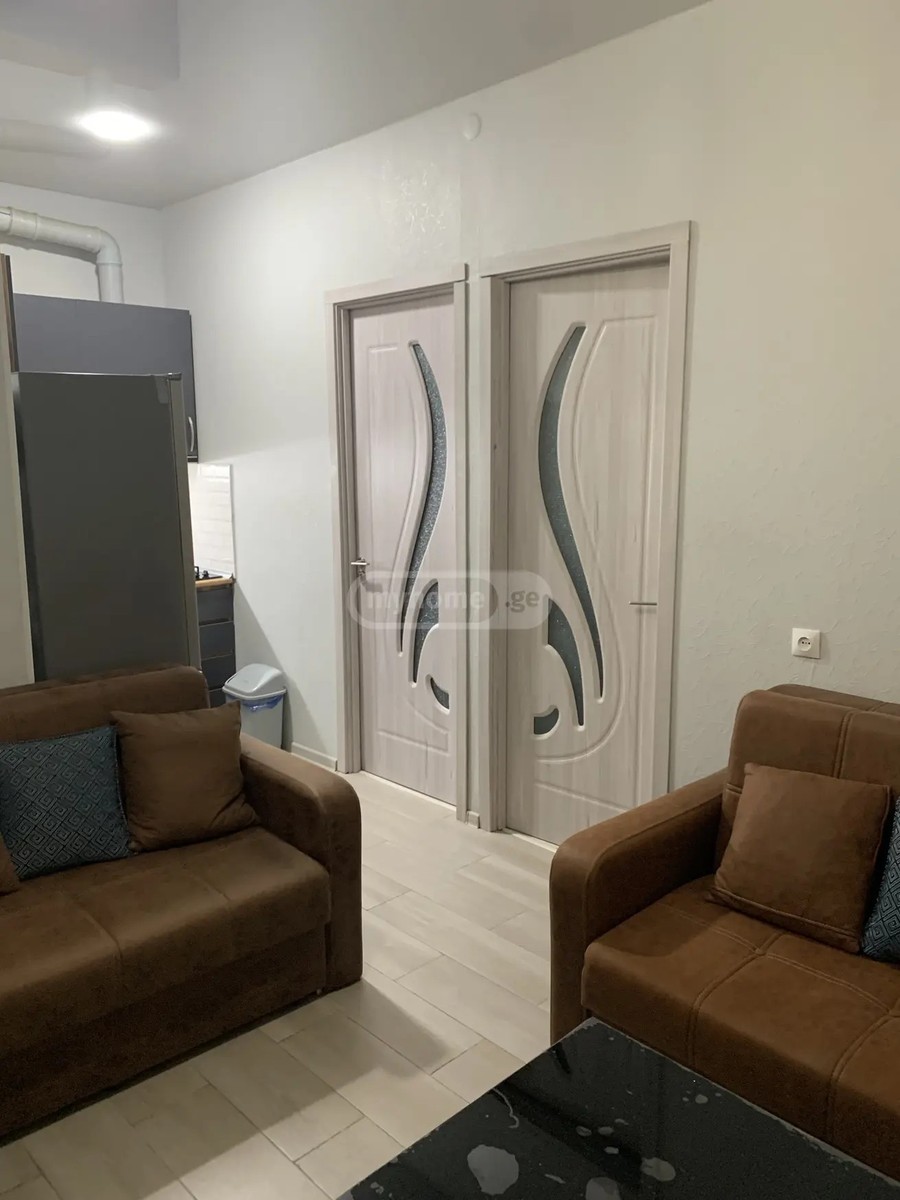 აღმაშენებელი დ. გამზირი 112 - 3 rooms