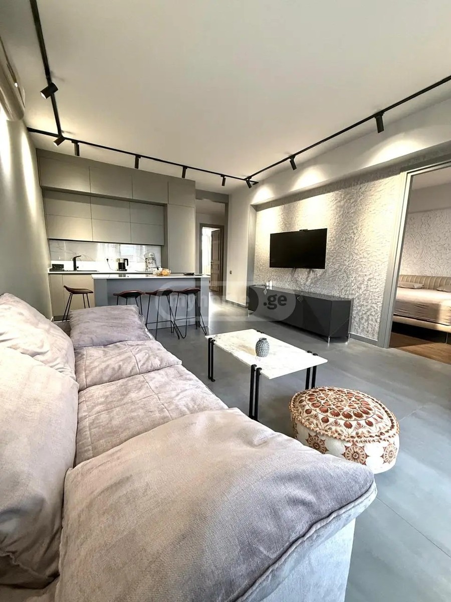 ზუბალაშვილი ს. ქ. 37 - 3 rooms