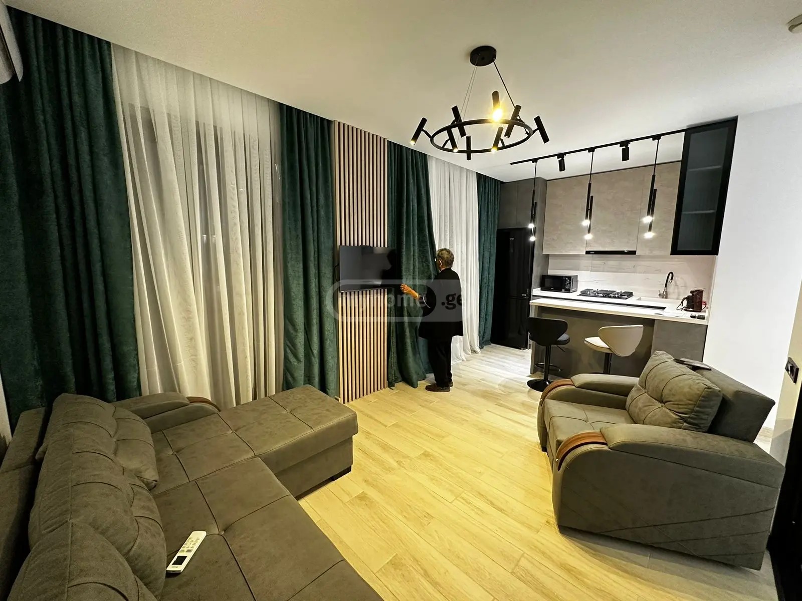26 მაისის ქ.  - 2 rooms