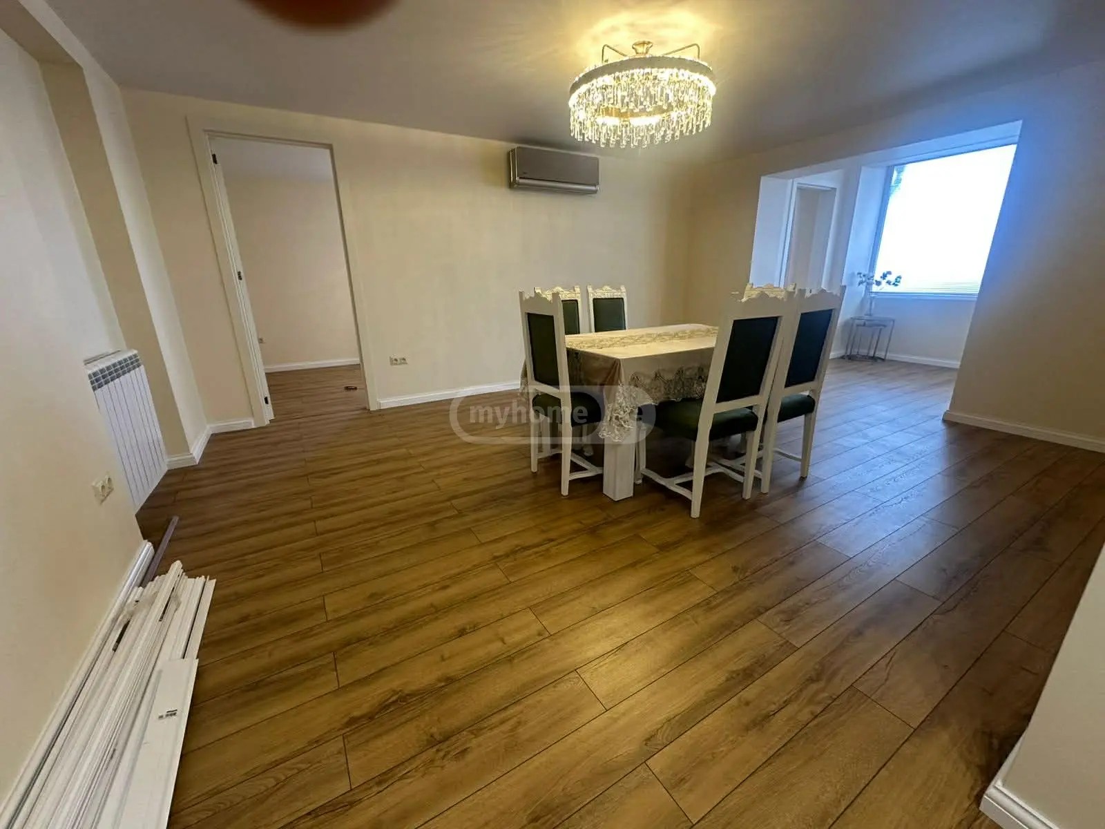 აბაშიძე მ. ქ.  - 4 rooms