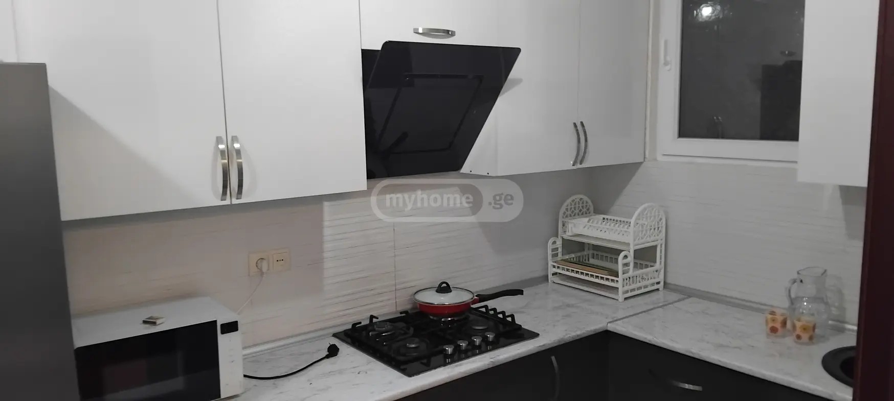 ინასარიძის ქ. 7 - 3 rooms