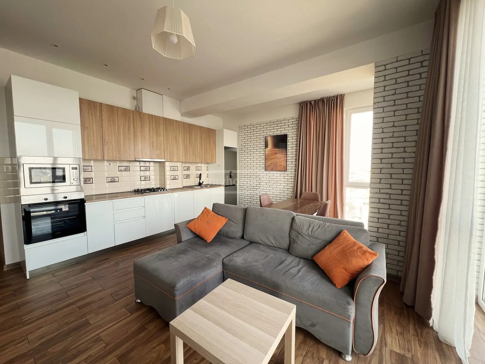 გაგარინი ი. ქ.  - 3 rooms