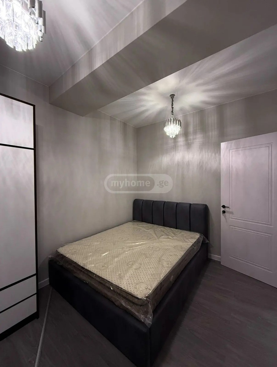 ჩარგლის ქუჩა #39-79, 38-60  - 6 rooms