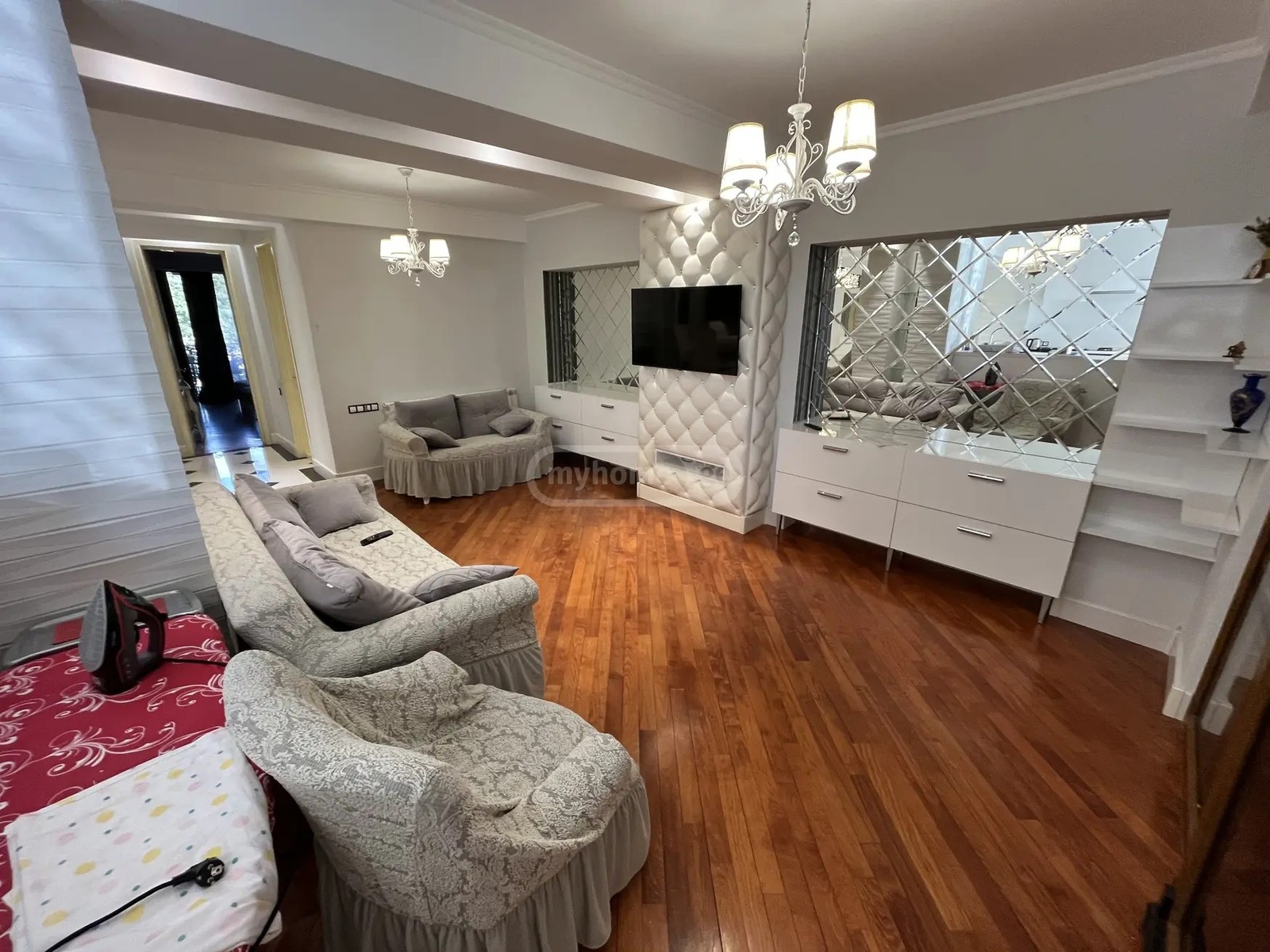 ბუხაიძის ქ.  - 3 rooms