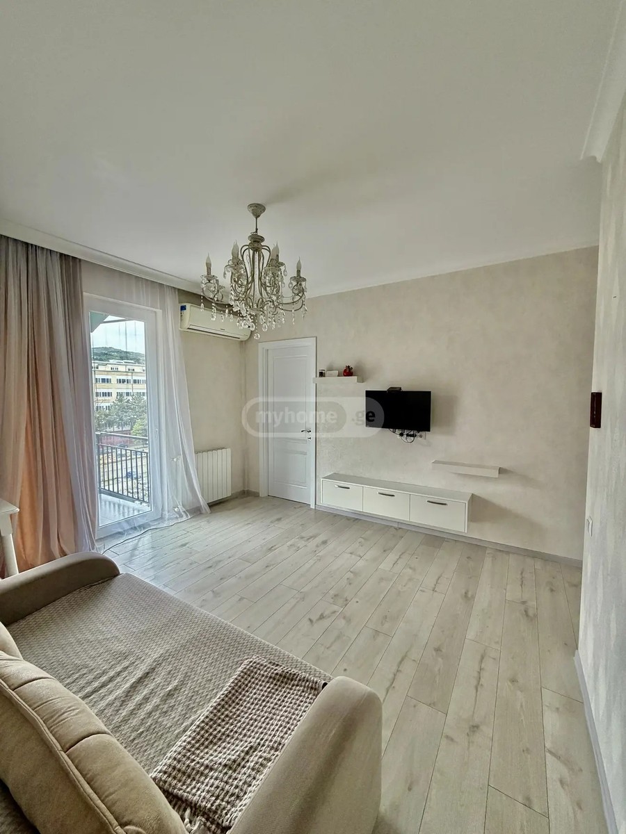 პოლიტკოვსკაია ა. ქ. (ჯიქია) 3 - 3 rooms