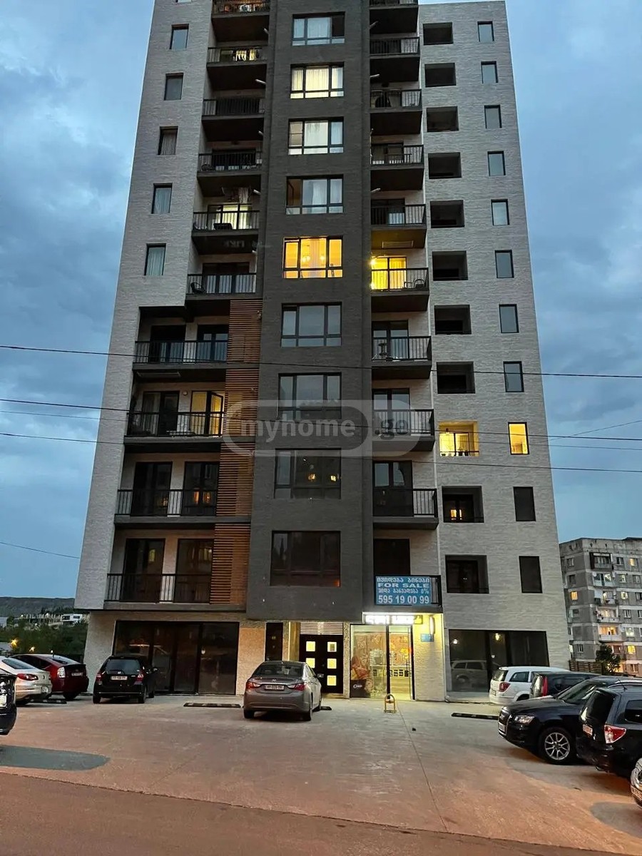 კაპანელი კ. ქ. 21 - 4 rooms