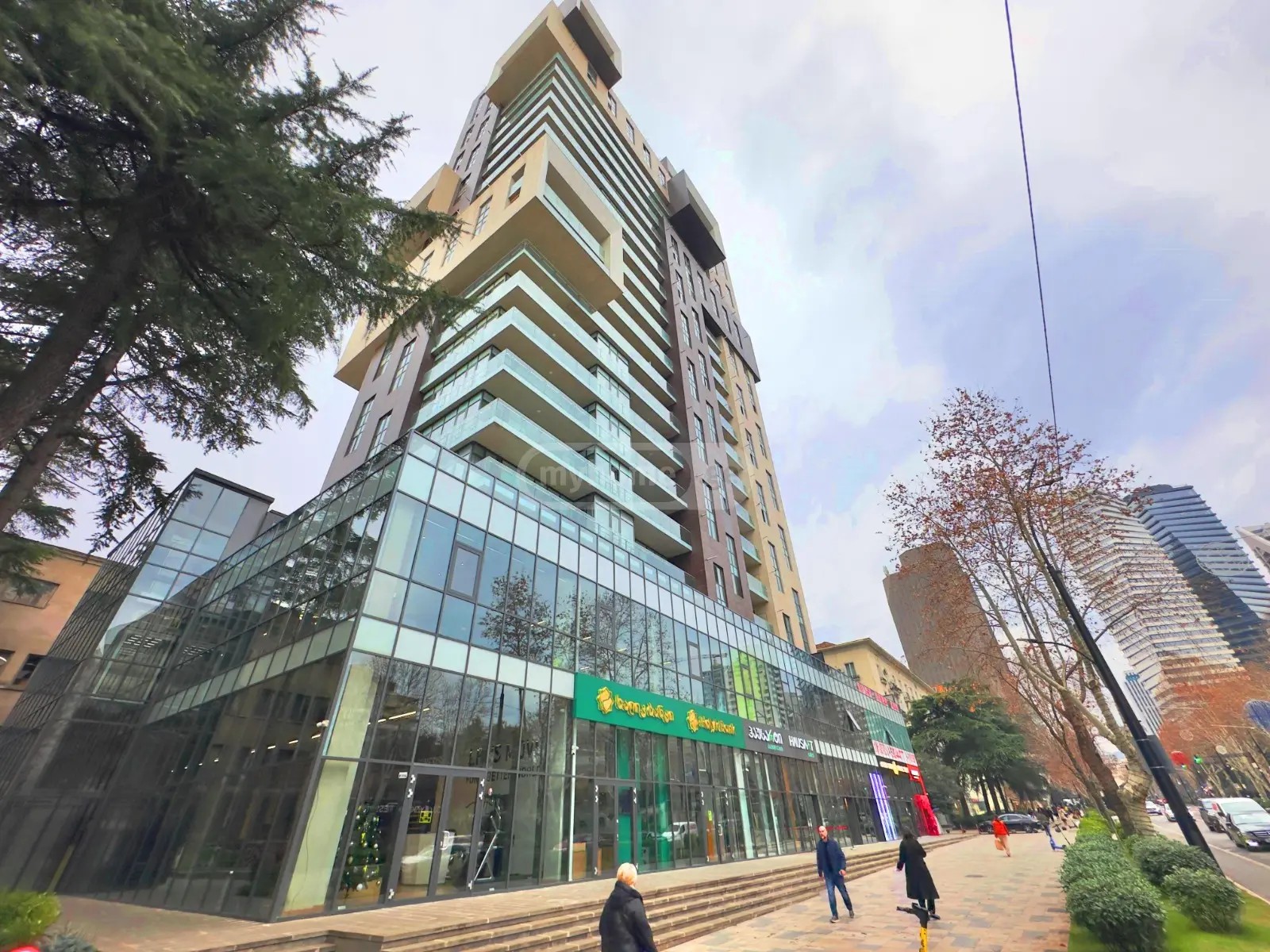ჭავჭავაძე ი. გამზირი 60 - 4 rooms