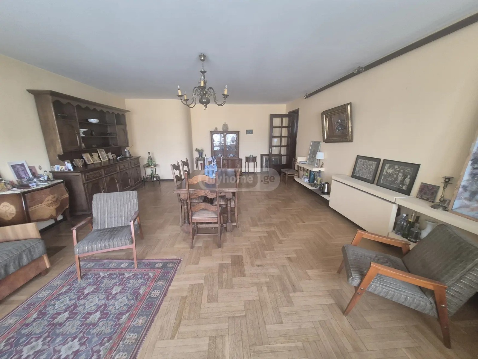 ფანასკერტელ-ციციშვილის ქ.  - 4 rooms