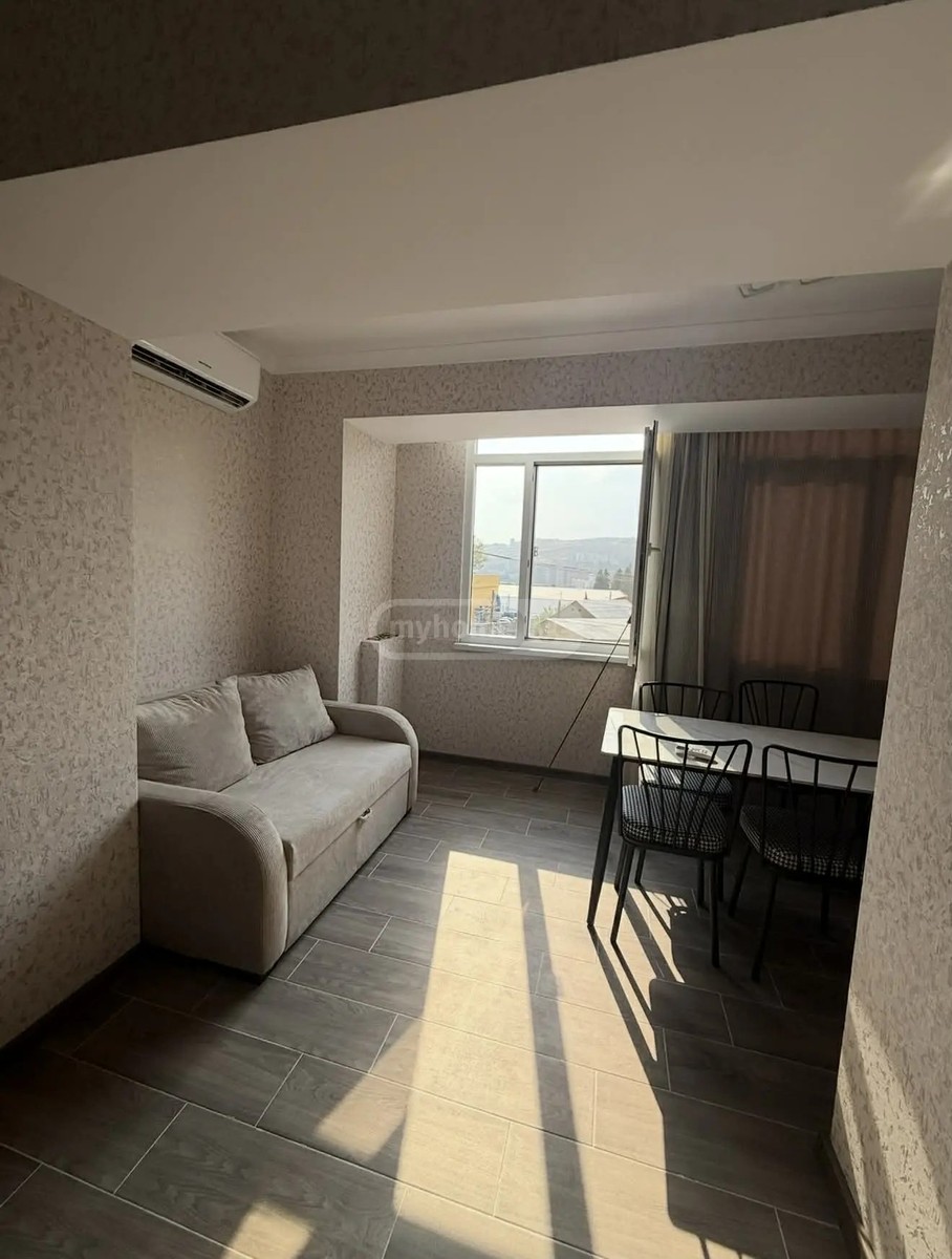 გურამიშვილის გამზირი 10 - 1 rooms