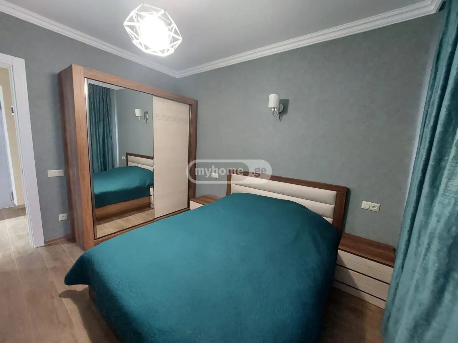 პეტრიწის ქ. 4 - 2 rooms