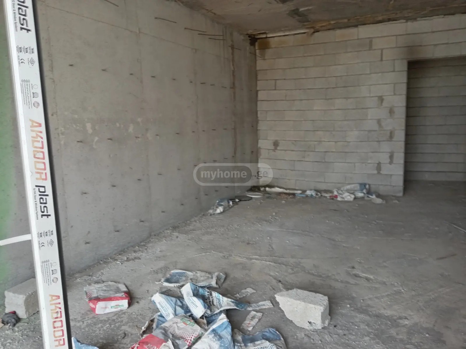 აბუსერიძე ტ. ქ.  - 1 rooms