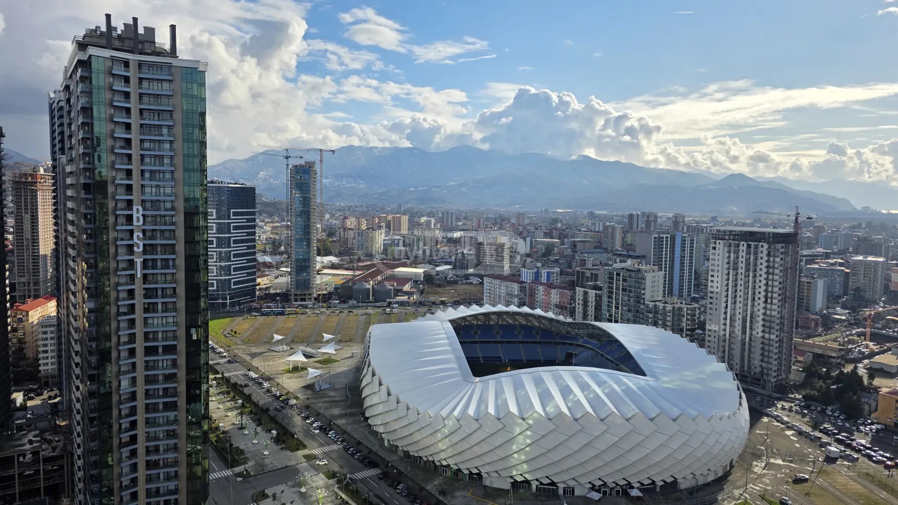 აბუსერიძე ტ. ქ. 13 - 1 rooms