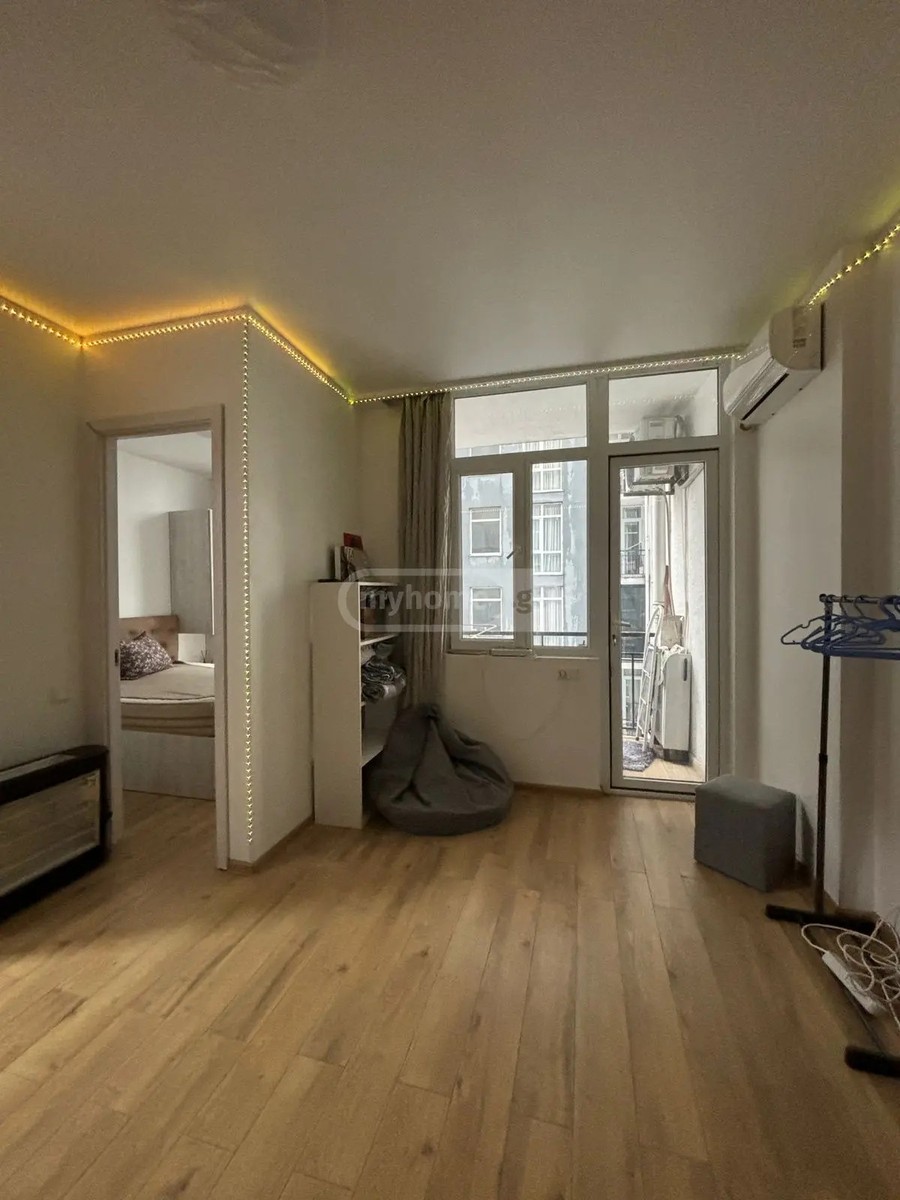 თაყაიშვილი ე. ქ. 55 - 2 rooms