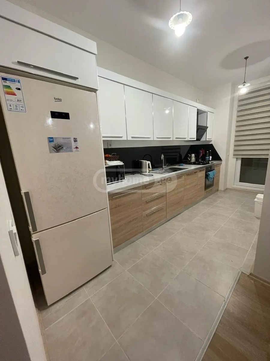 ბობ უოლშის ქუჩა 32 - 4 rooms