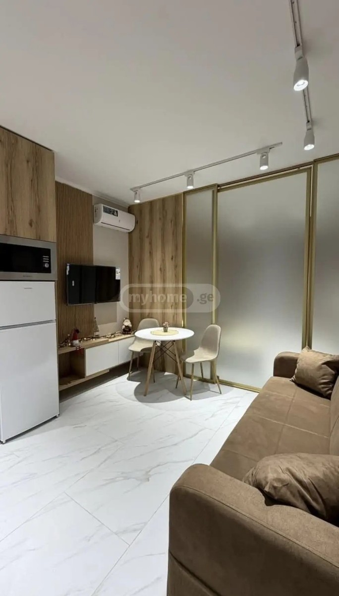 ანგისის II ჩიხი 10 - 2 rooms