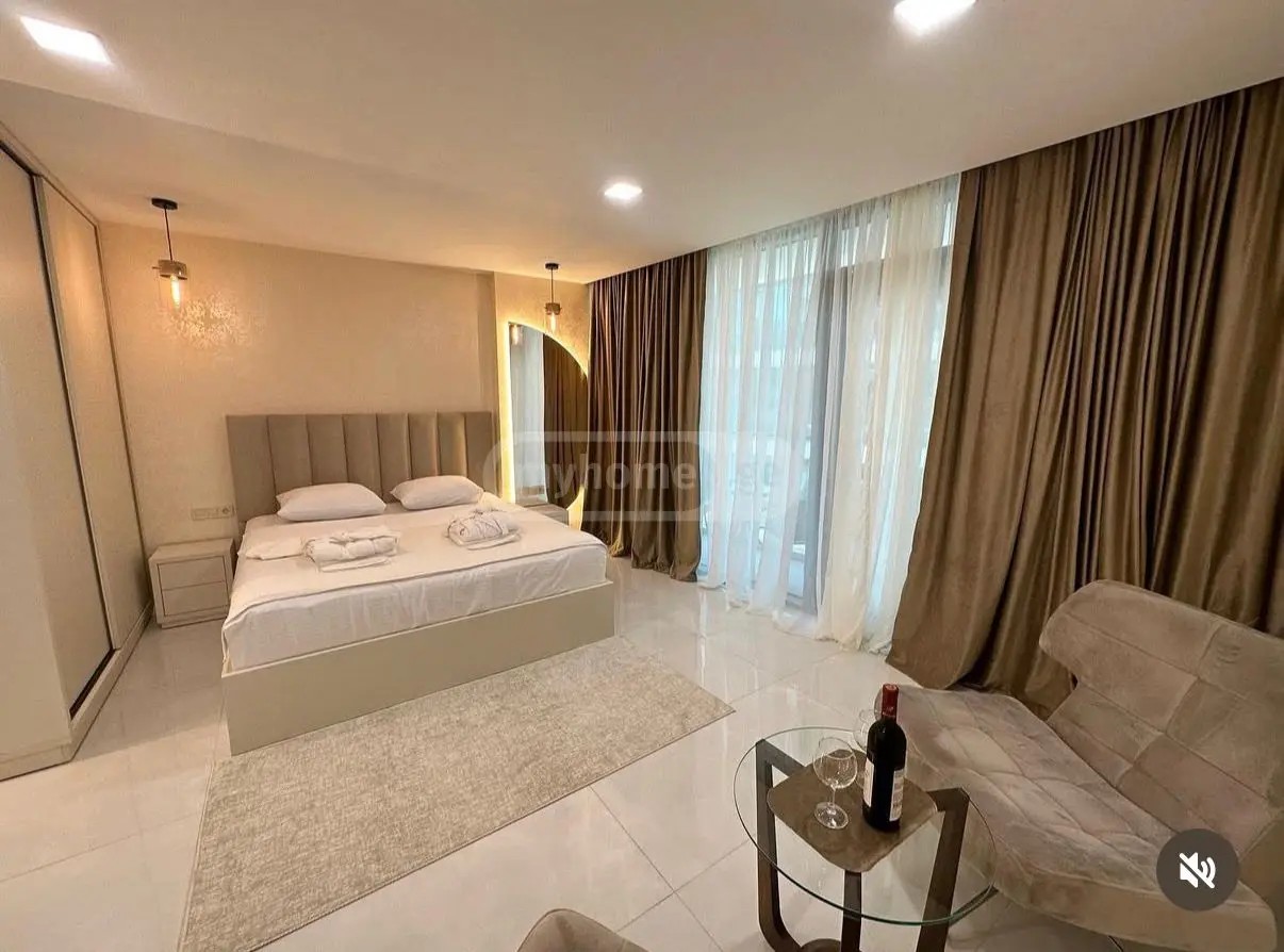 კაჩინსკი ლ. და მ. ქ. 8 - 1 rooms