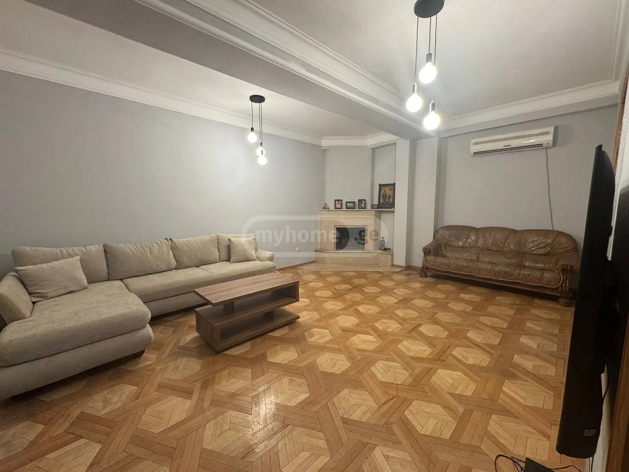 ატენის ქ.  - 4 rooms