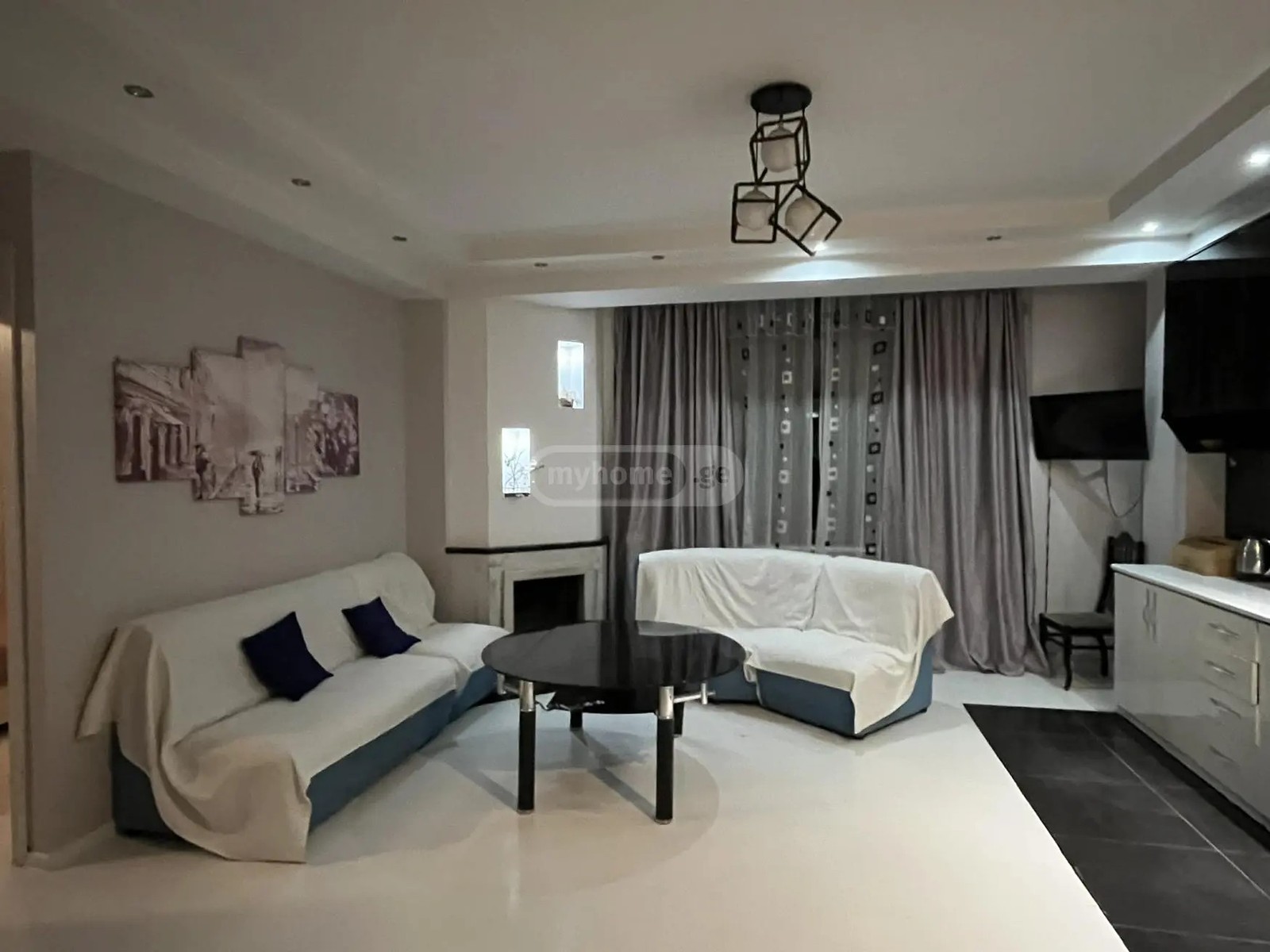 წმინდა მოწამე ვასილისკოს ქ. 16 - 3 rooms