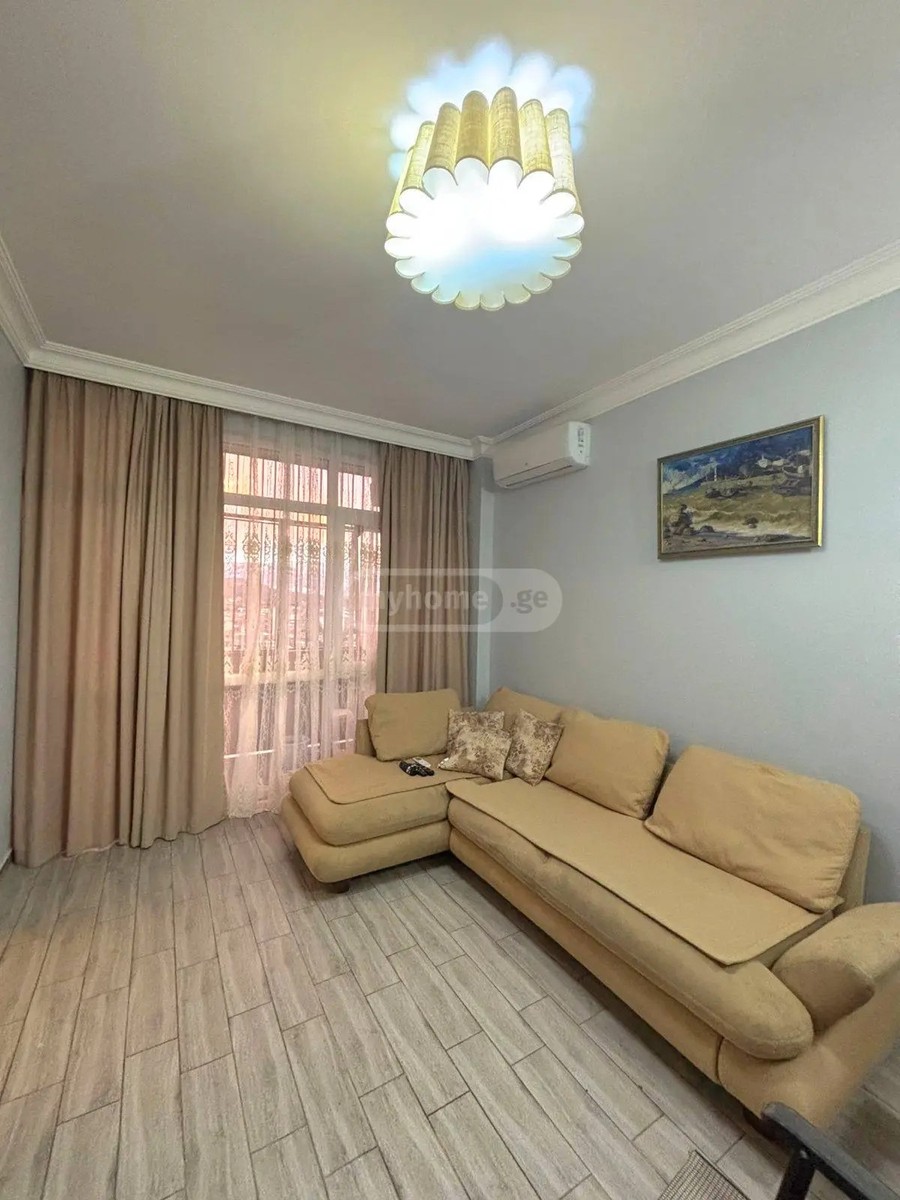 ჭავჭავაძე ი. ქუჩა 53 - 3 rooms