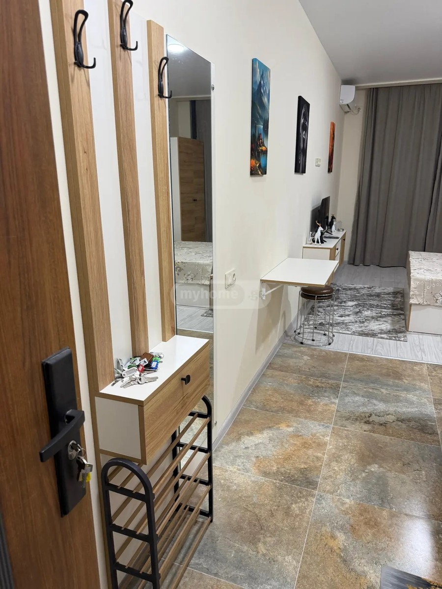 ანგისის 3 ჩიხი 8 - 1 rooms