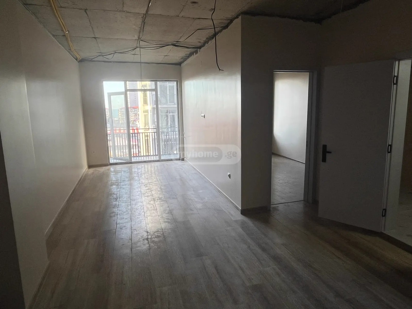 აბუსერიძე ტ. ქ. 57 - 2 rooms