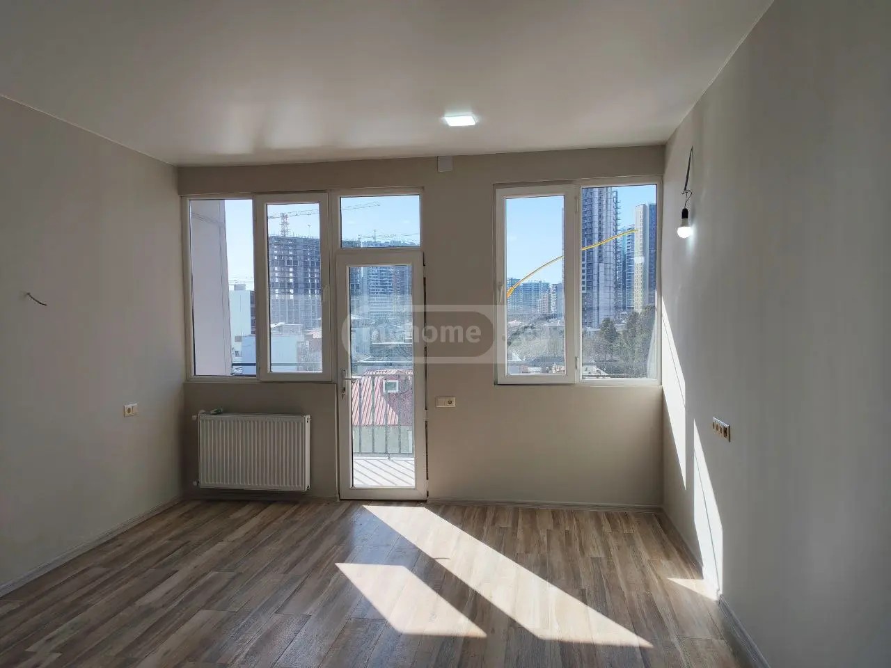 ანგისის ქ. 21დ - 1 rooms