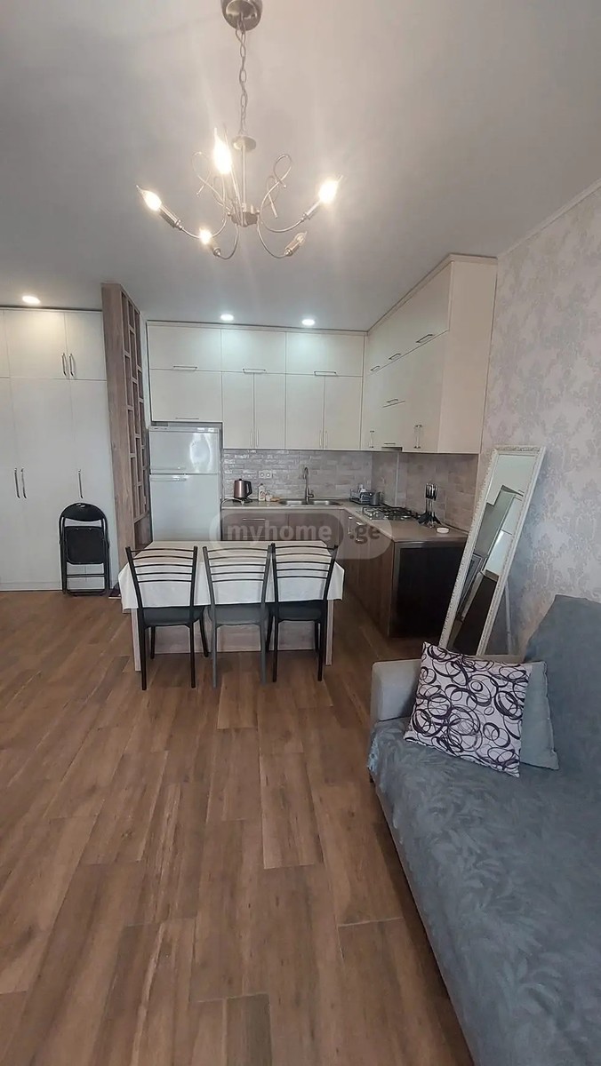 ფიროსმანი ნ. ქ. 18 - 2 rooms