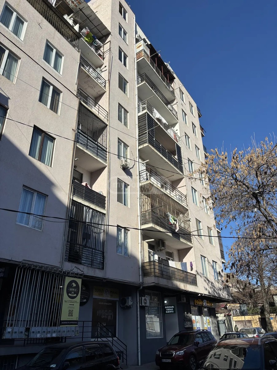 მანჯგალაძის ქ. 64 - 4 rooms