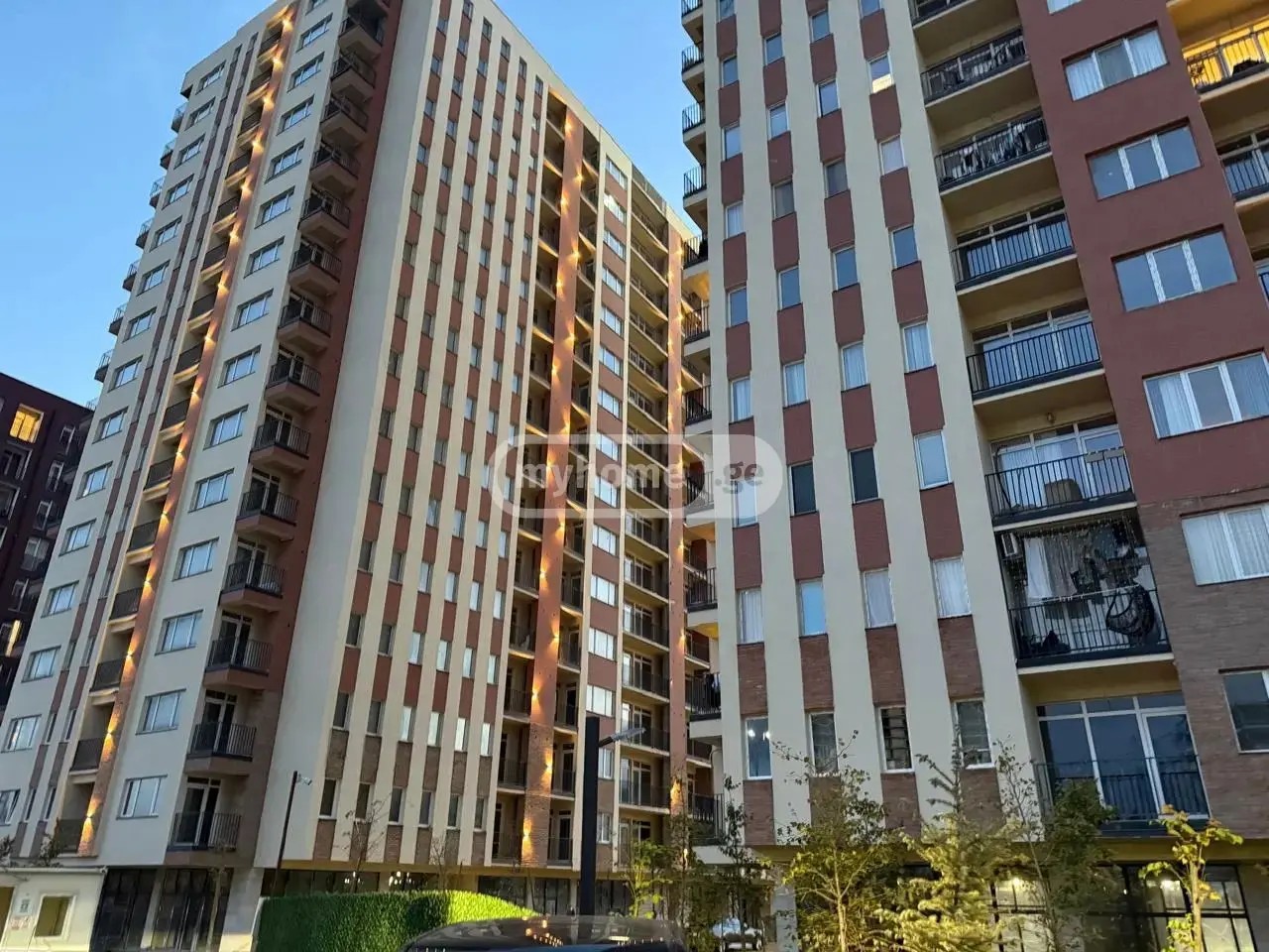 Demetre Tavdadebuli Street 40 - 4 rooms