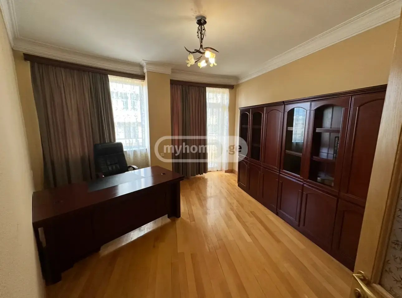 კოსტავას ქ. 11 - 7 rooms