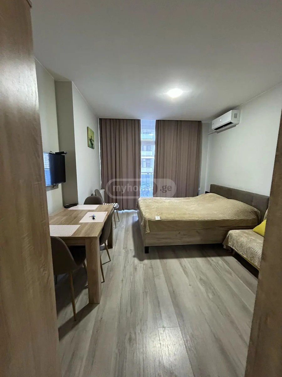 ანგისის 3 ჩიხი 10 - 1 rooms