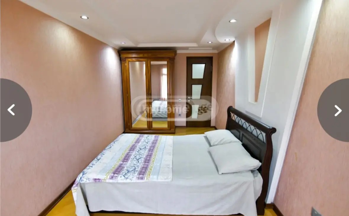 ვარლამიშვილის ქ. 4 - 3 rooms