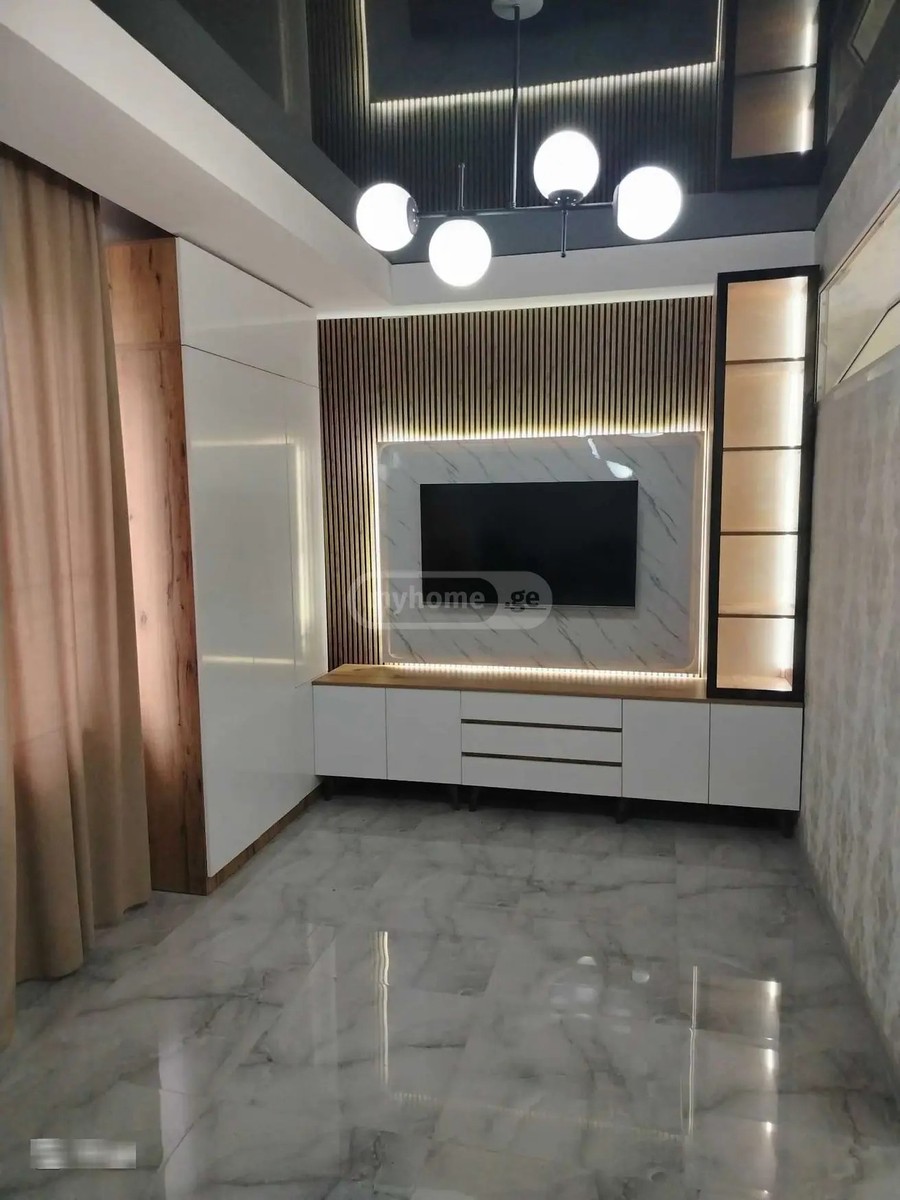 ბუხაიძის ქ.  - 3 rooms