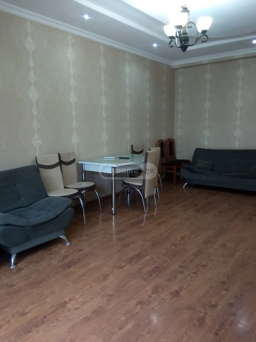 ლორთქიფანიძე ო. ქ. 26 - 3 rooms