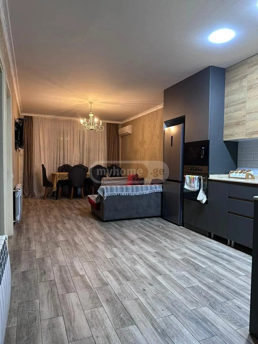 გორგასალი ვ. ქ.  - 3 rooms