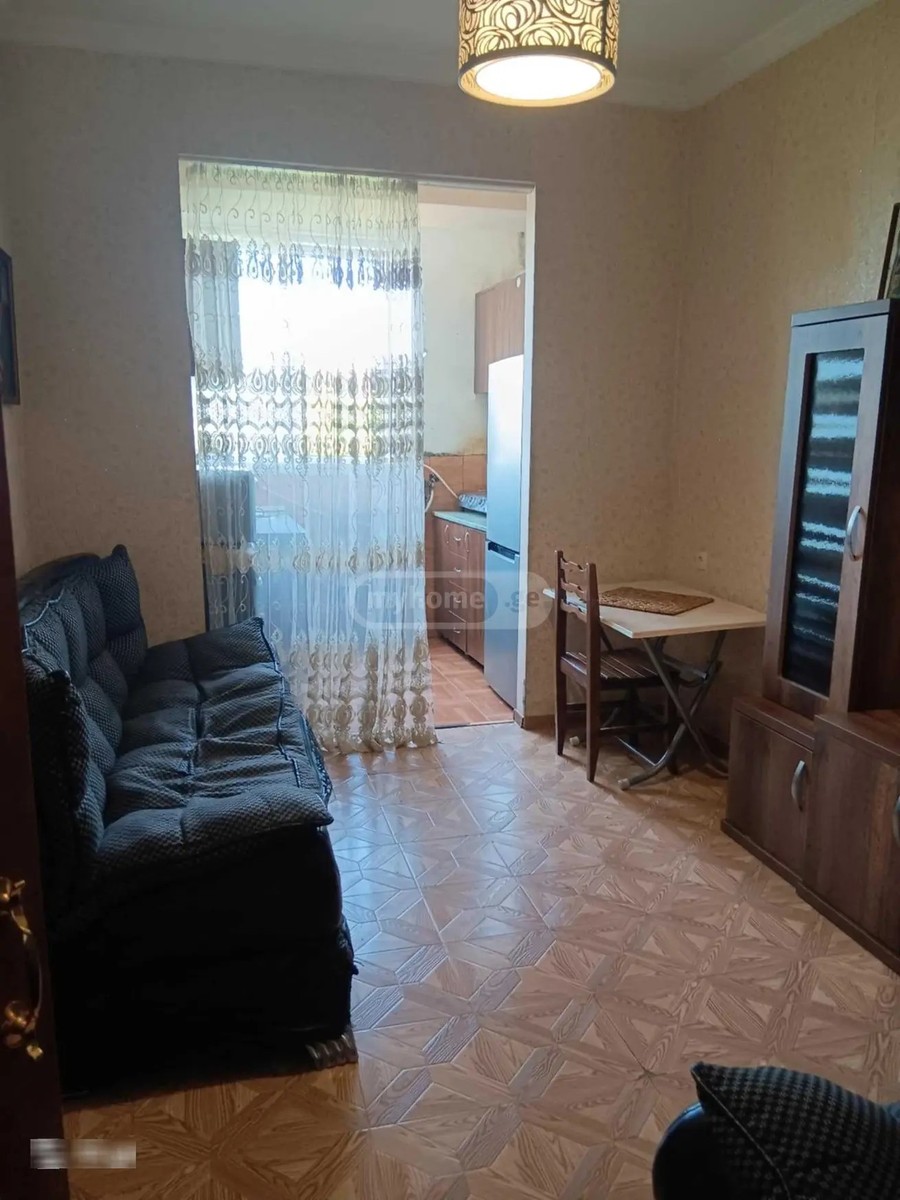 მშვიდობის ქ. 2 - 2 rooms