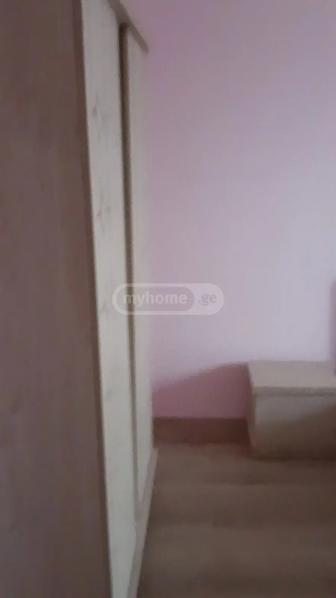 მაისურაძის ქ. 15 - 3 rooms