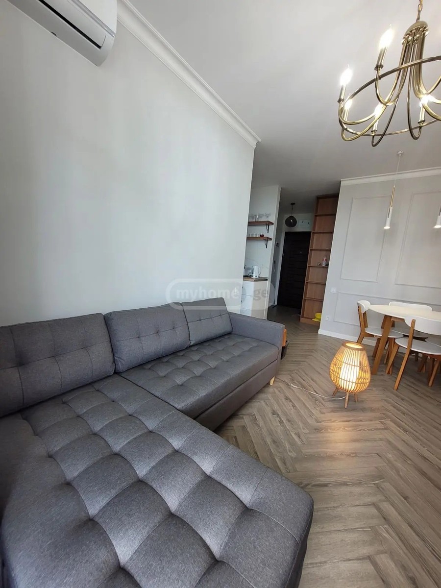Nizharadze R. street 3 - 3 rooms