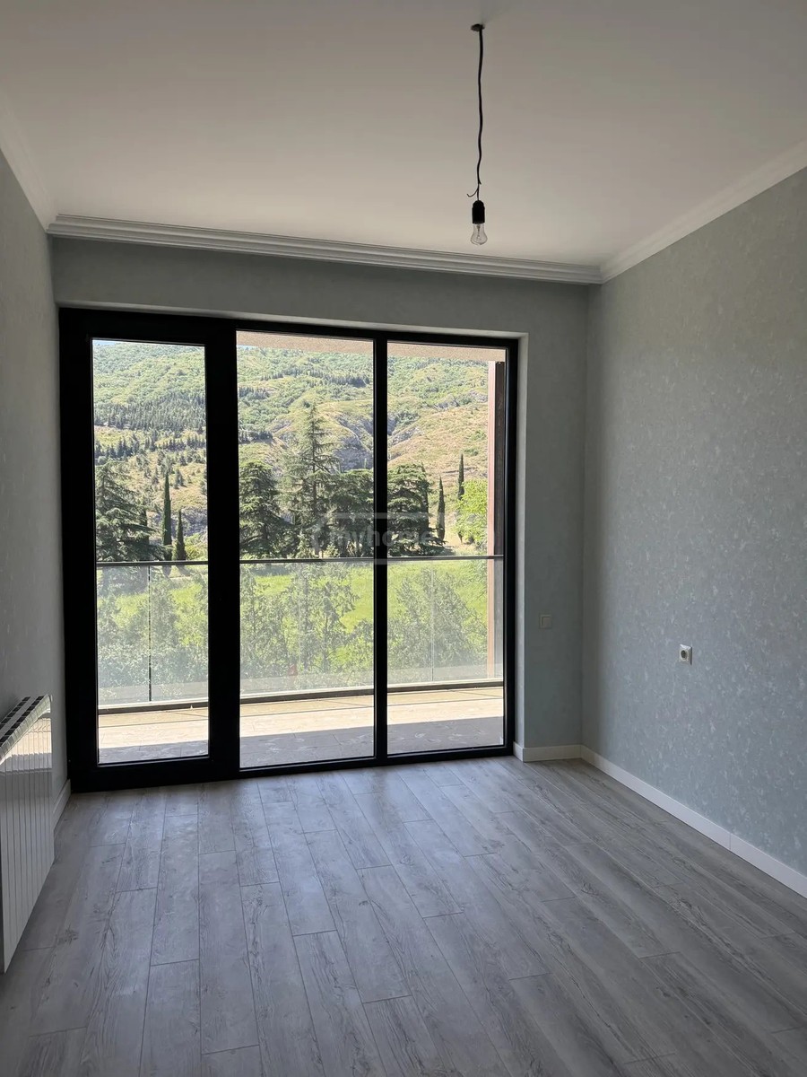 კრწანისის ქ. 33 - 3 rooms