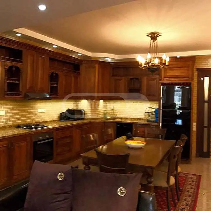 დემეტრე თავდადებულის ქ. 11 - 4 rooms